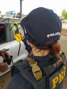 PRF prende dois motoristas por embriaguez ao volante em Formosa-GO