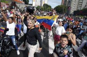 Venezuela em Chamas: Protestos e Confrontos Fatais.