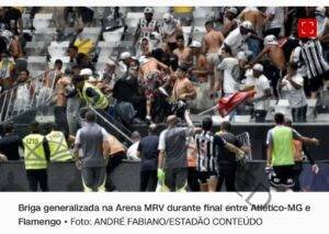 Atlético-MG: fotógrafo é ferido por rojão na Arena MRV e passa por cirurgia.